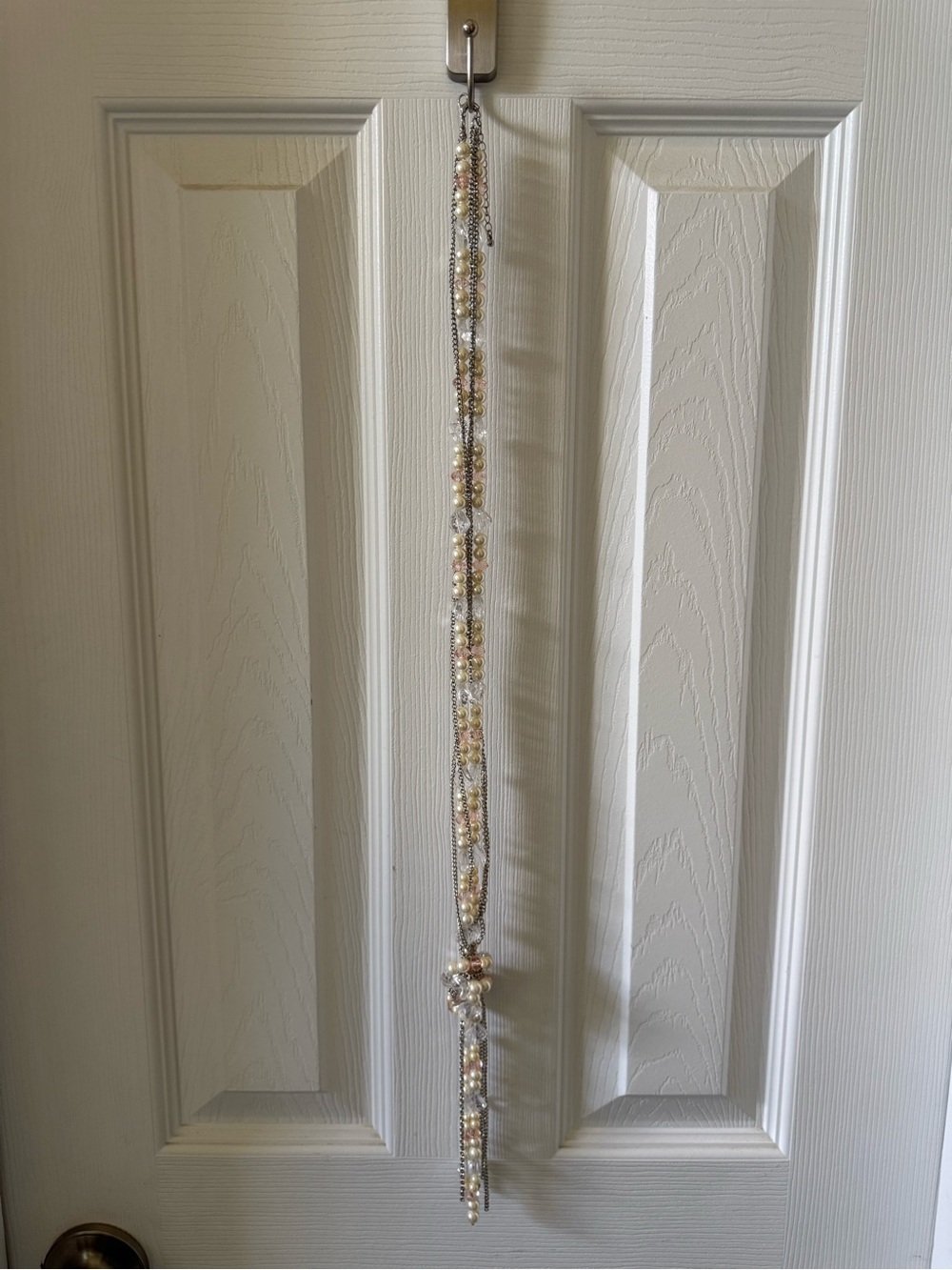 Beaded Lariat Necklace in pearl, pink & Silver
